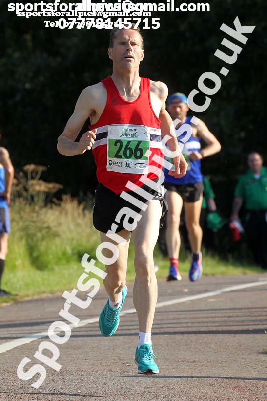 Sunderland Veterans 5k, Sunderland 5k Road Race, Silksworth, Sunderland. Photo: David T. Hewitson/Sports for All Pics